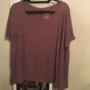 american eagle flowy top